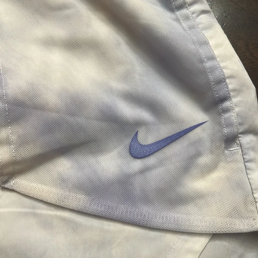 Nike Women's Light Purple / white Athletic Shorts. Size s